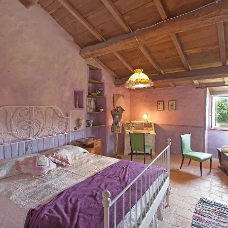Semesterbostad Locazione Turistica Vecchie Mura
